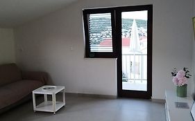 Apartments Boljat